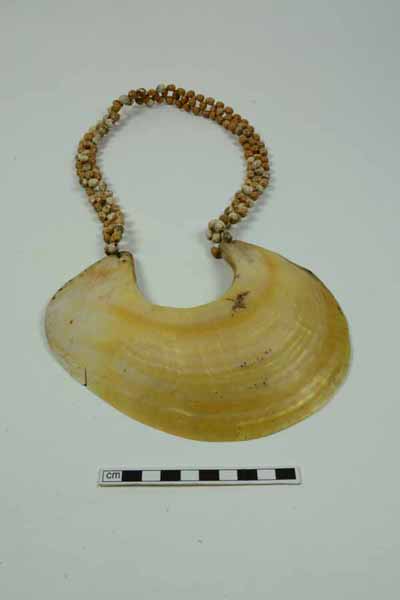 shell pendant