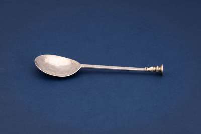 seal top spoon