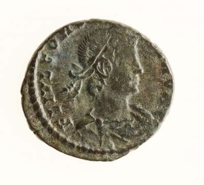 coin, nummus (1/132 of a pound), of Constantius II