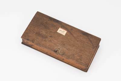 two hand held scales in box, apothecary