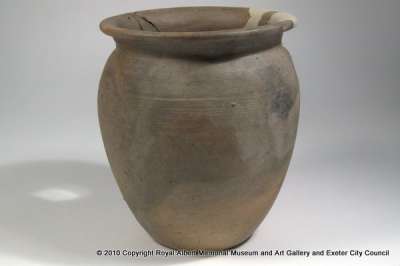 South-Western black burnished ware cooking pot